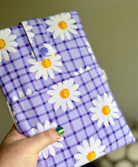 Daisy - Kindle / Book Sleeve