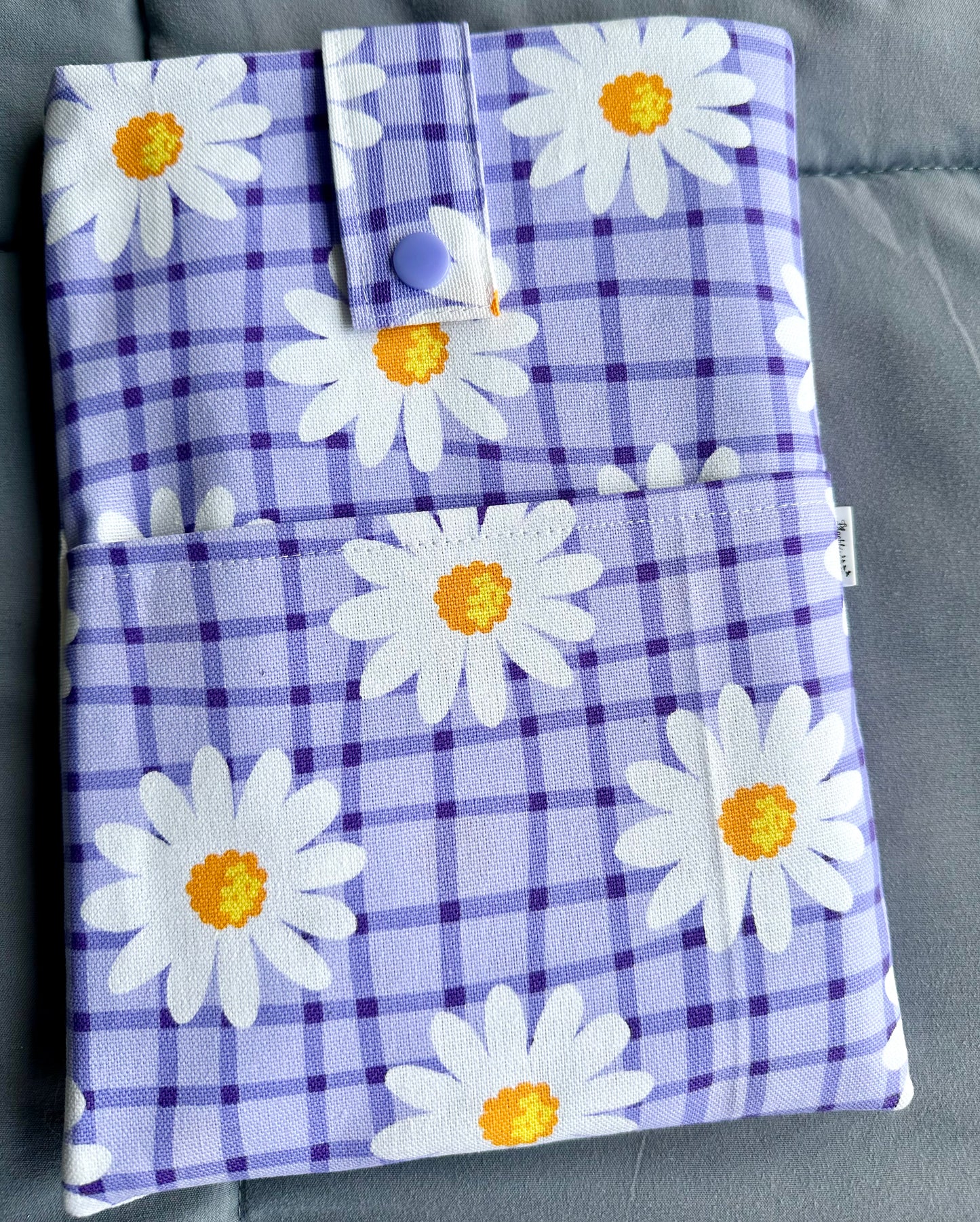 Daisy - Kindle / Book Sleeve