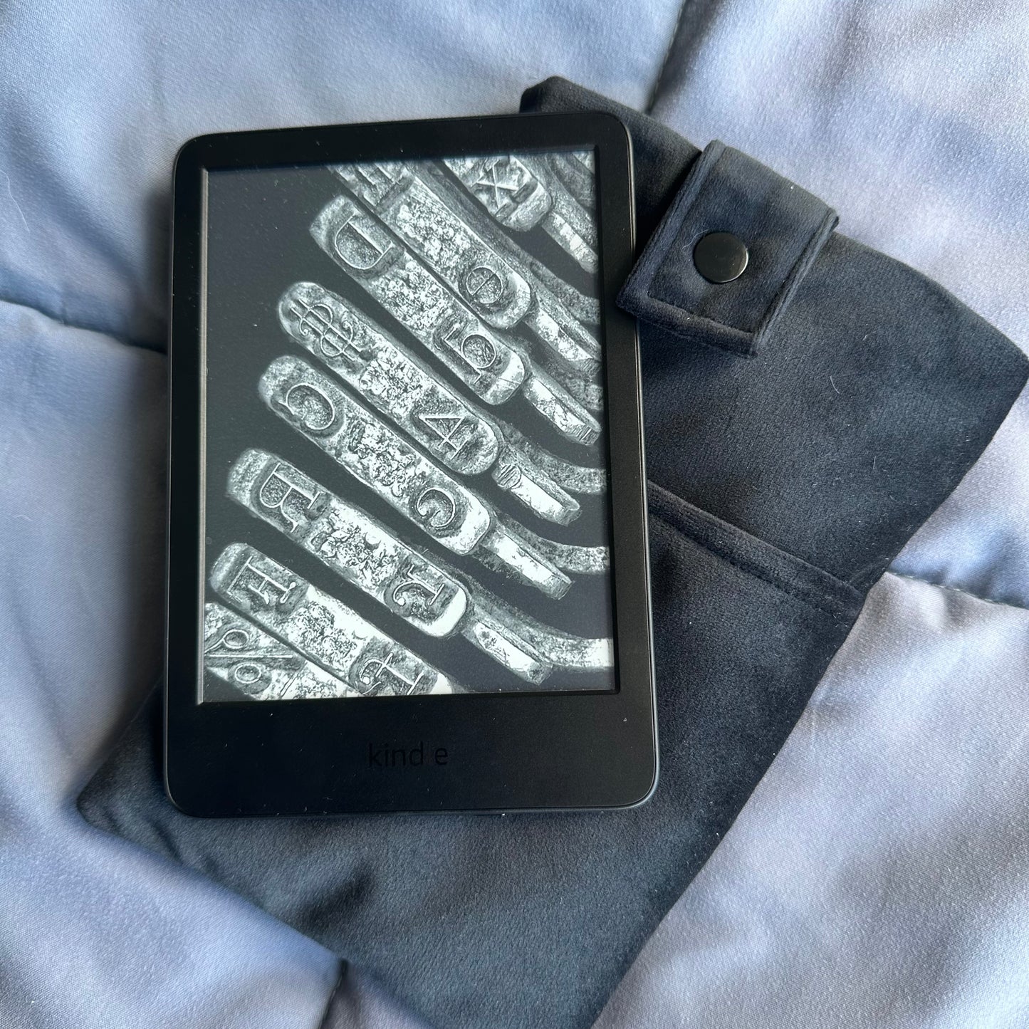 Black Velvet - Kindle / Book Sleeve