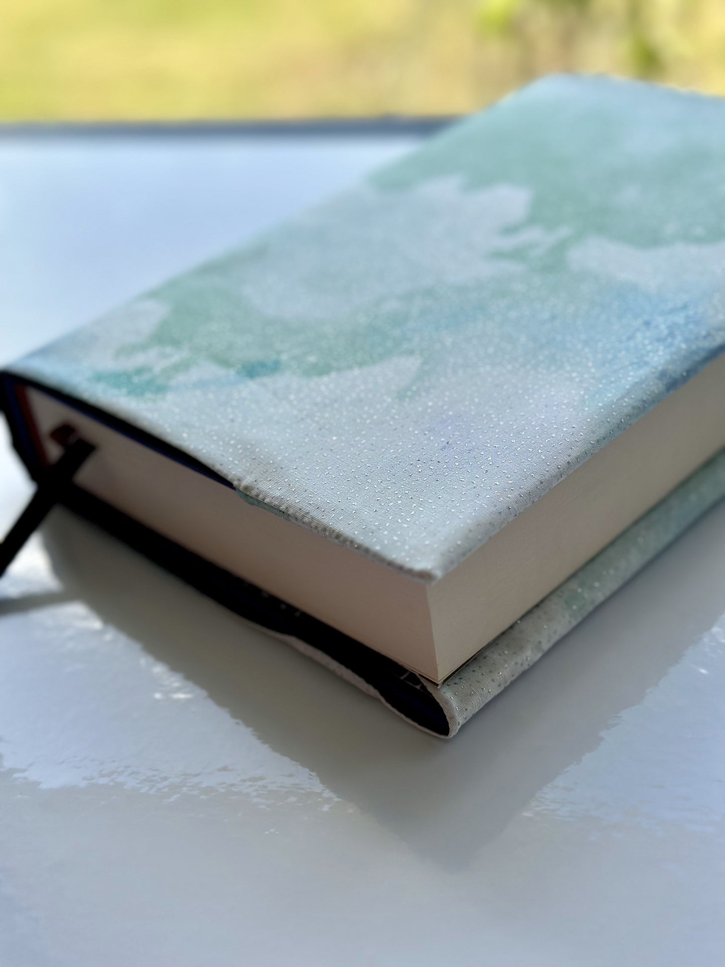 Mint Shimmer - Adjustable Book Cover