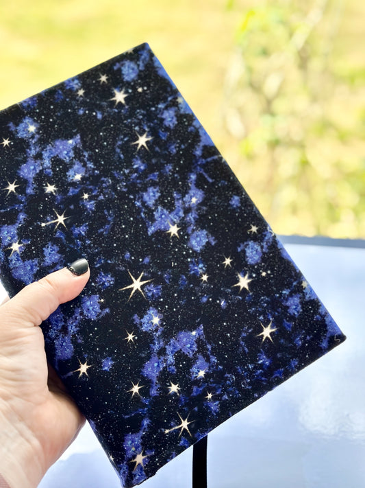Orion - Adjustable Book Cover